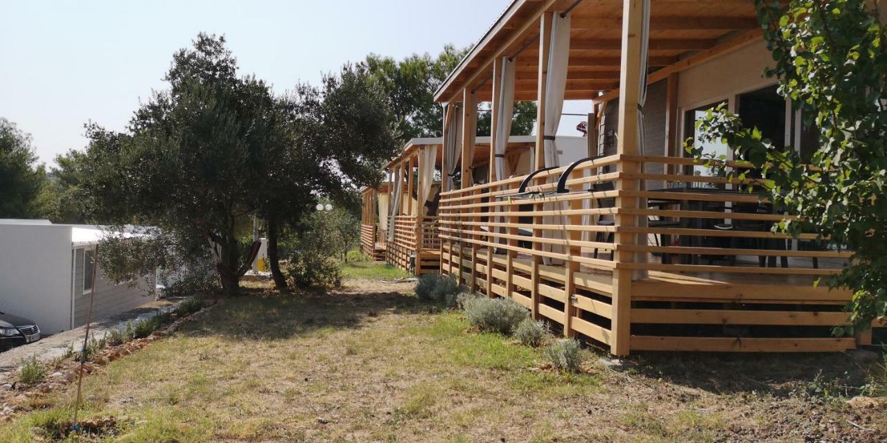 Adrijela Mobile Home Jezera Exteriér fotografie